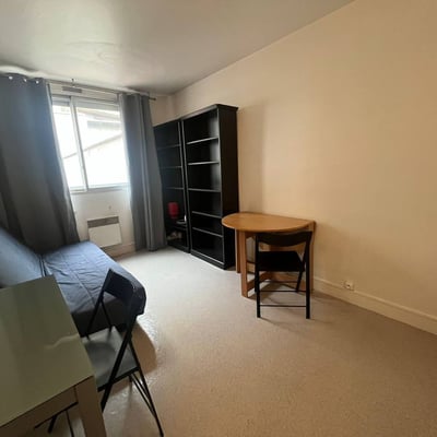 Alquiler de un estudio amueblado, 19 m², París, Francia